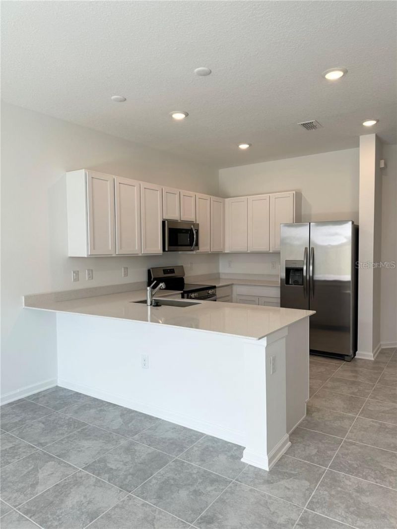 2452 Skyline Loop, Kissimmee, FL 34758 Photo