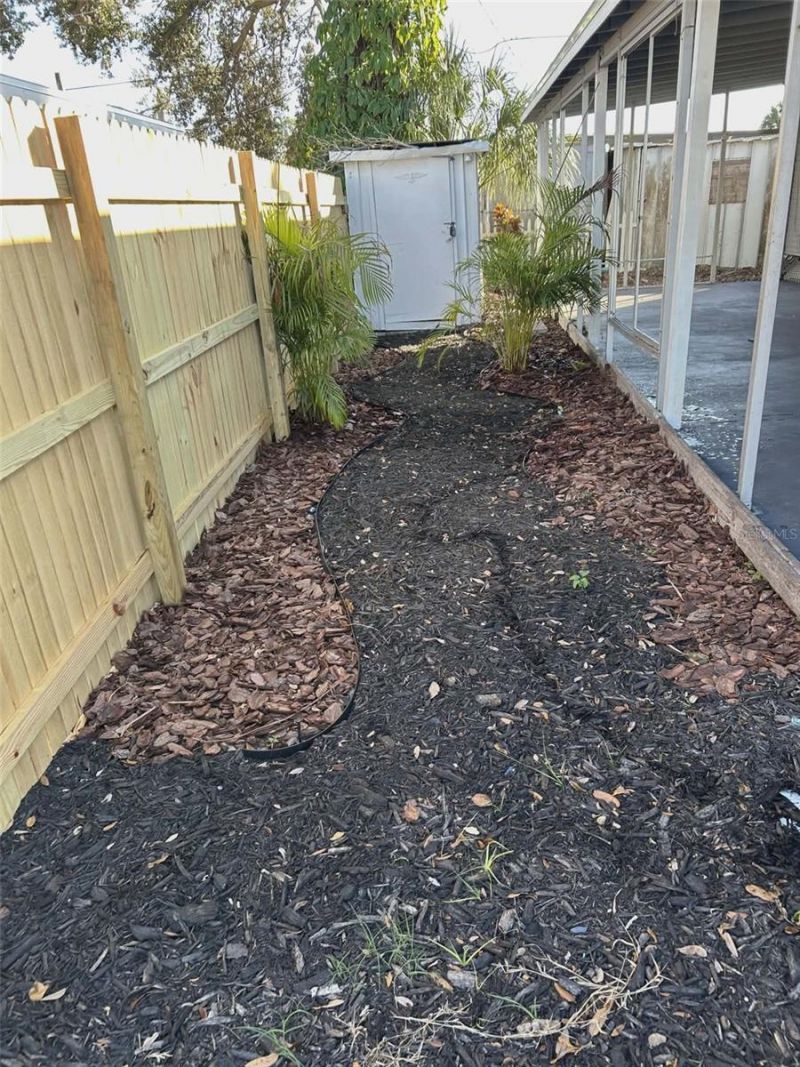 1106 50th Avenue Drive W, Bradenton, FL 34207 Photo