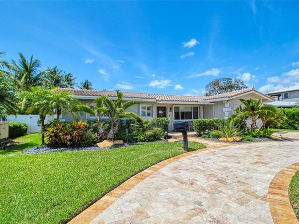 2080 NE 26th st, Lighthouse Point, FL 33064