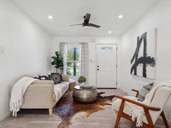 3005 Pate Drive , Fort Worth, TX 76105