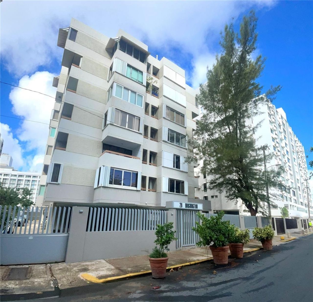 28 Washington Street, Unit 1-F, San Juan, PR 00907 Photo