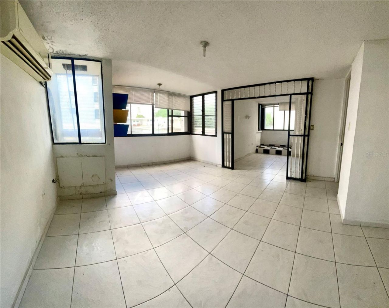 28 Washington Street, Unit 1-F, San Juan, PR 00907 Photo