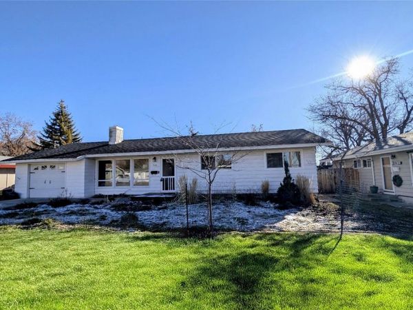 943 S 4th Street, Lakeview, OR 97630