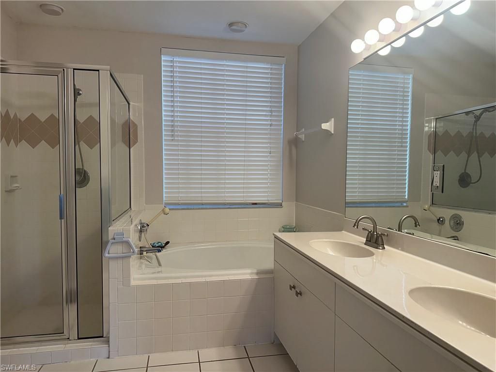 24802 Lakemont Cove Ln, Unit 102, Bonita Springs, FL 34134 Photo