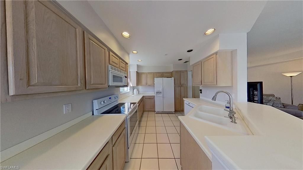 24802 Lakemont Cove Ln, Unit 102, Bonita Springs, FL 34134 Photo