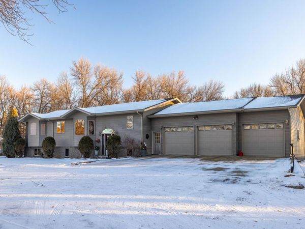 102 County RD 1, Fessenden, ND 58438