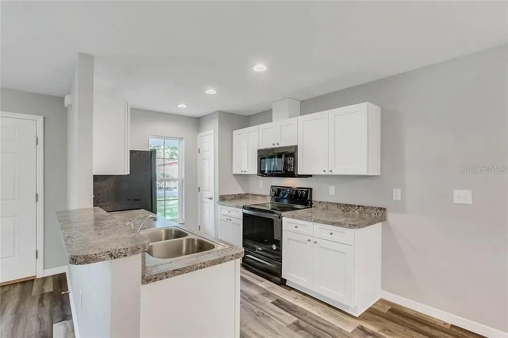 523 Carroll Avenue, Lakeland, FL 33815 Photo