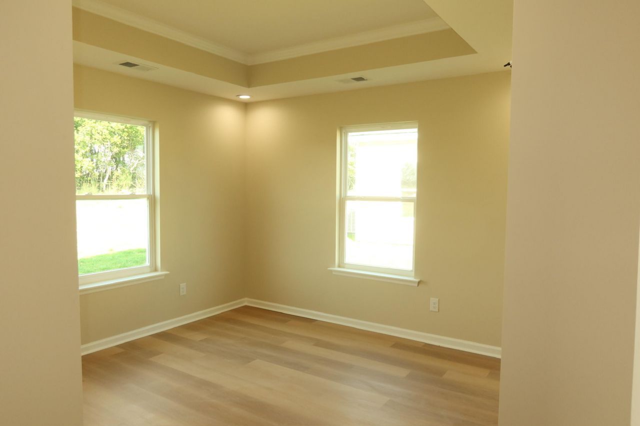 190 Avocada Drive Drive Photo 6