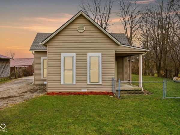 2407 W Flat Rock Road, Flat Rock, IN 47234