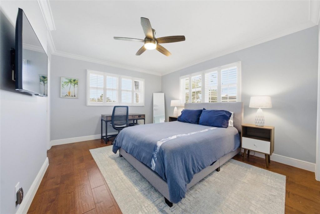 1332 Bayview Drive, Unit 401, Fort Lauderdale, FL 33304 Photo