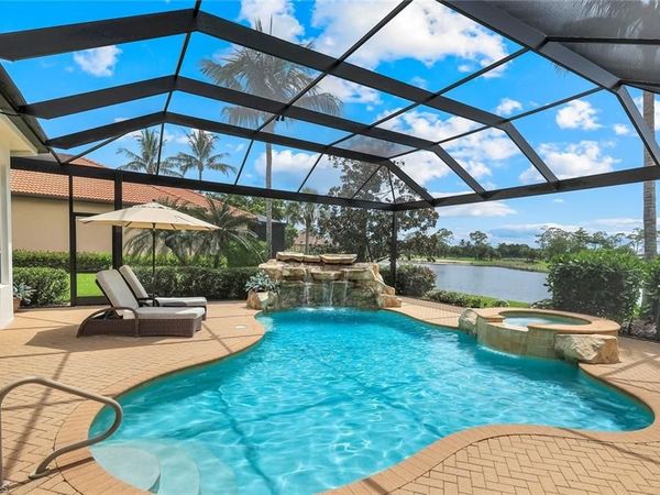 7511 Hogan CT , NAPLES, FL 34113