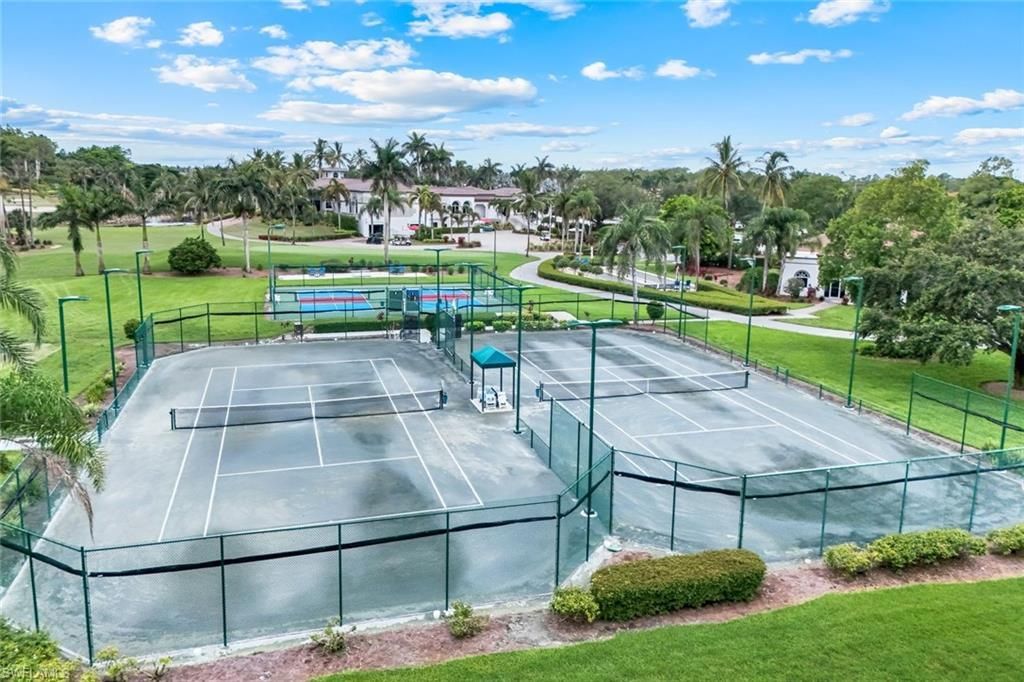 7511 Hogan Ct , Naples, FL 34113 Photo