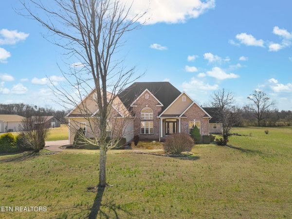 114 Hidden Springs Drive, Madisonville, TN 37354