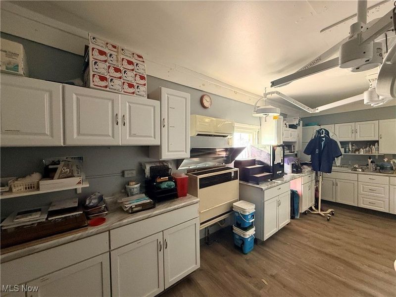 25580 Lakeland Boulevard, Euclid, OH 44132 Photo 11