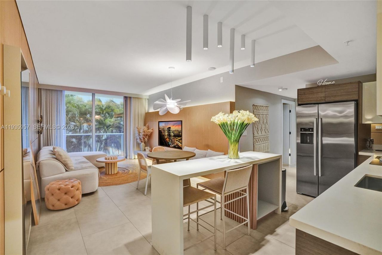 1010 SW 2nd Ave, Unit 601, Miami, FL 33130 Photo