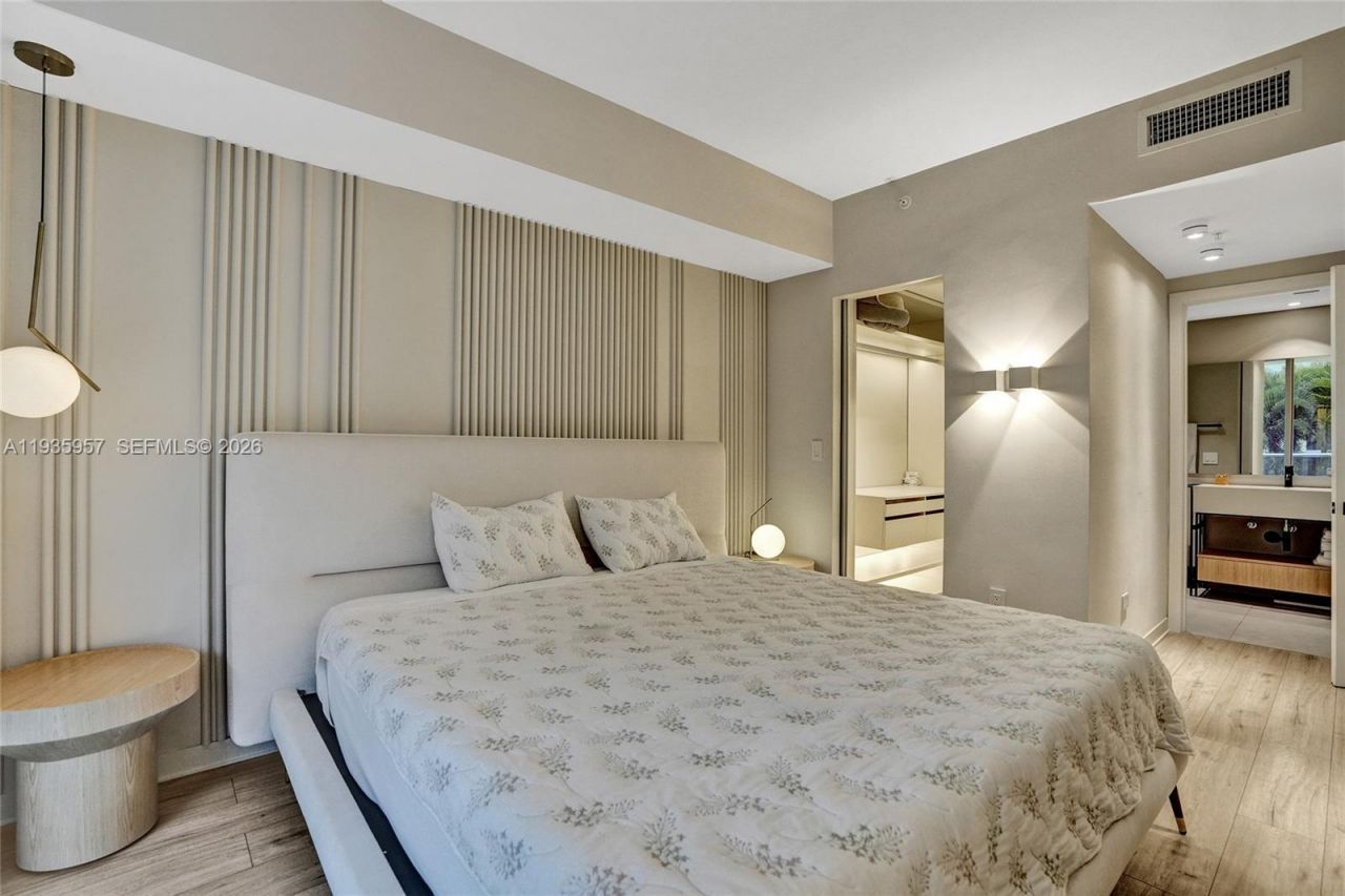 1010 SW 2nd Ave, Unit 601, Miami, FL 33130 Photo