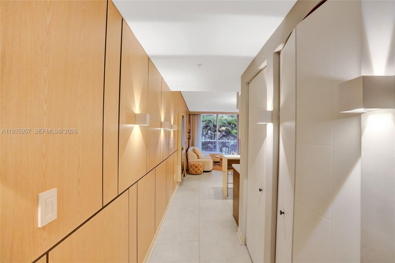 1010 SW 2nd Ave, Unit 601, Miami, FL 33130 Photo