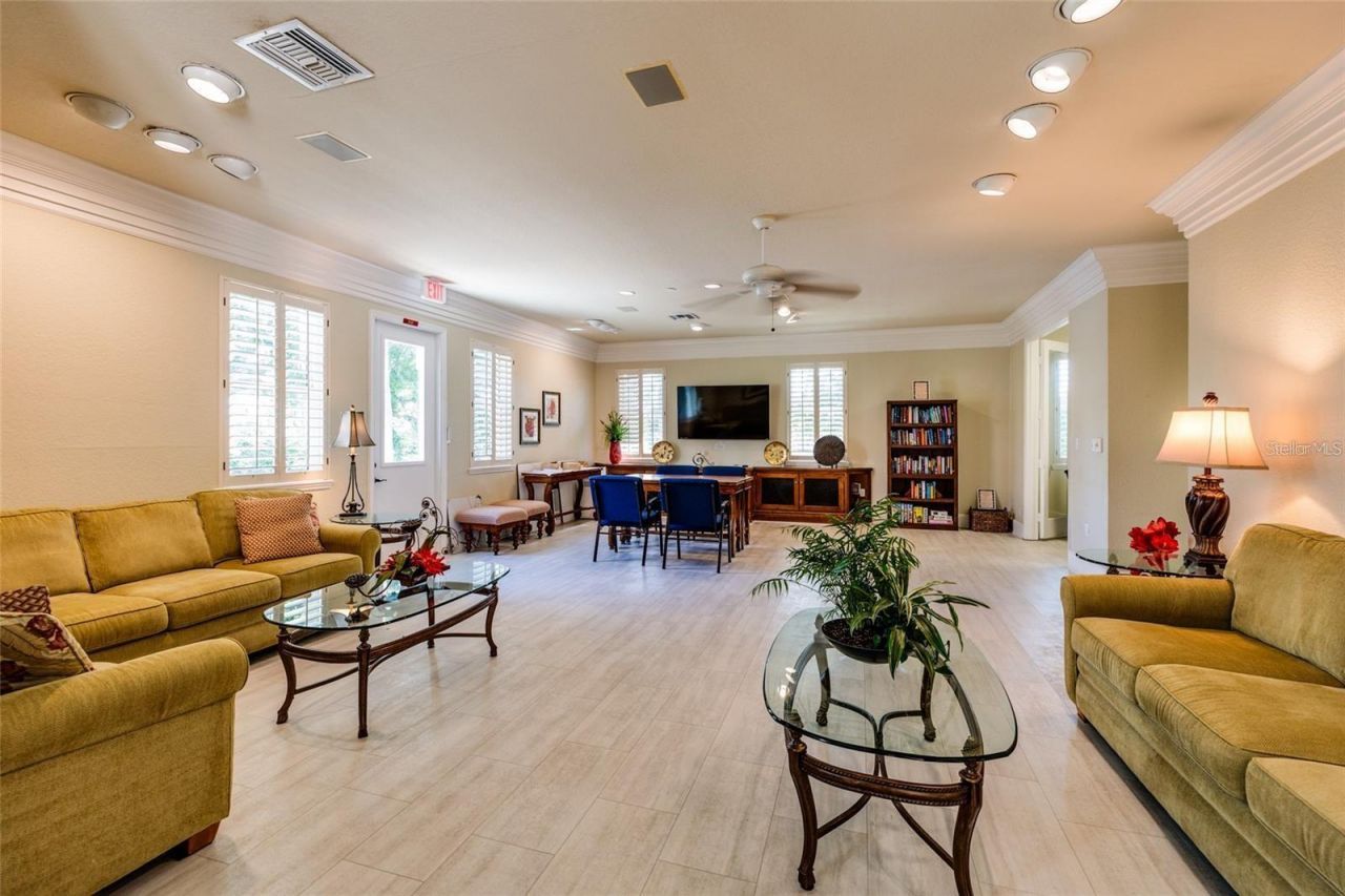 4991 Bacopa Lane S, Unit 201, Saint Petersburg, FL 33715 Photo