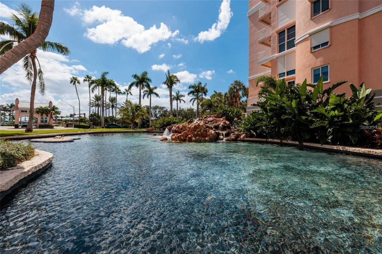 4991 Bacopa Lane S, Unit 201, Saint Petersburg, FL 33715 Photo