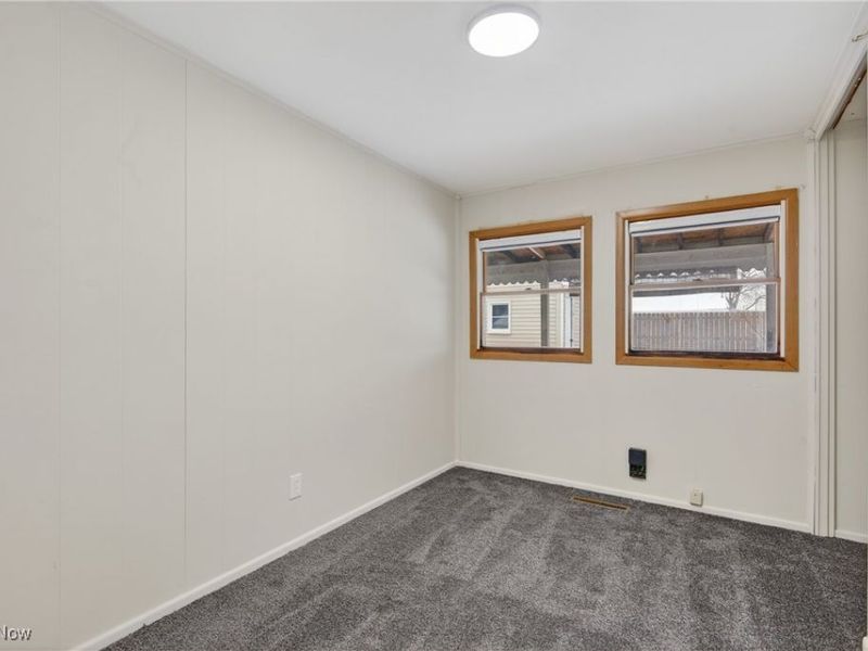 4434 Riverside Drive, Lorain, OH 44055 Photo 11