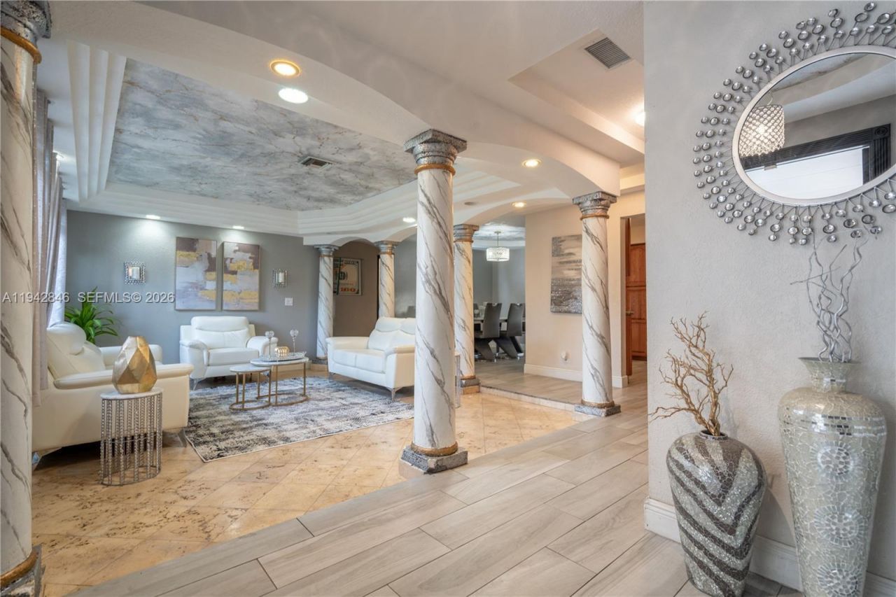 11700 Sheridan St, Pembroke Pines, FL 33026 Photo