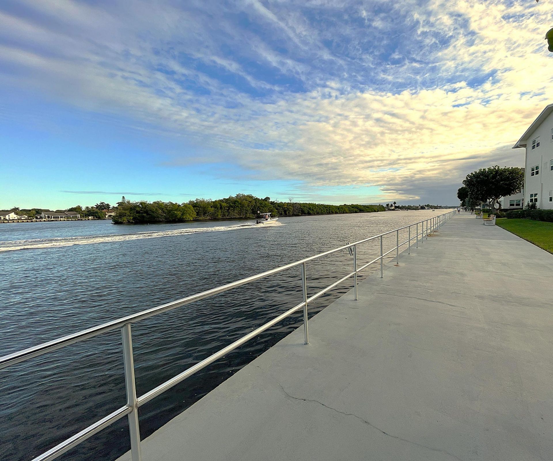 210 Horizons Street E, Unit 207, Boynton Beach, FL 33435 Photo