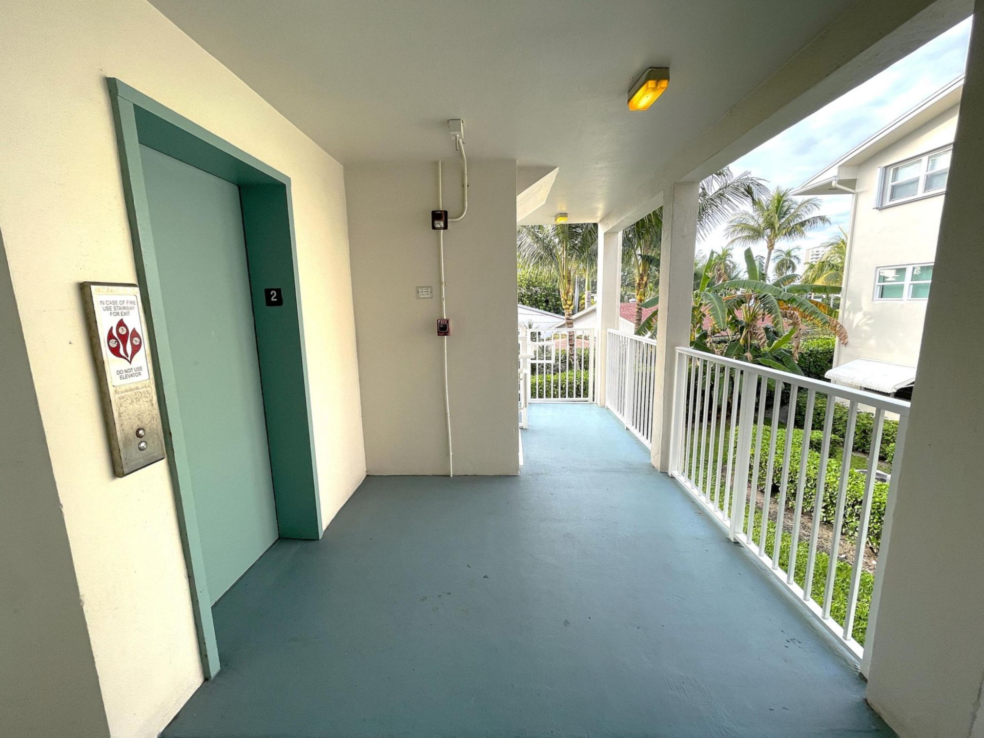 210 Horizons Street E, Unit 207, Boynton Beach, FL 33435 Photo