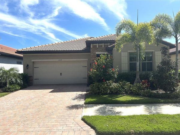 209 VINADIO BOULEVARD, NOKOMIS, FL 34275