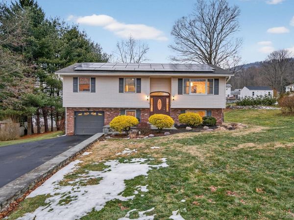 10 Hamilton Avenue, Highland Mills, NY 10930