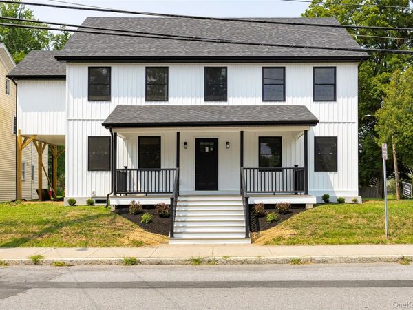 7441 S Broadway, Red Hook, NY 12571