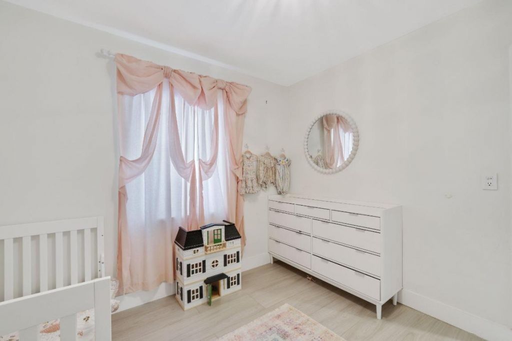 5830 SW 51st Terrace, Miami, FL 33155 Photo