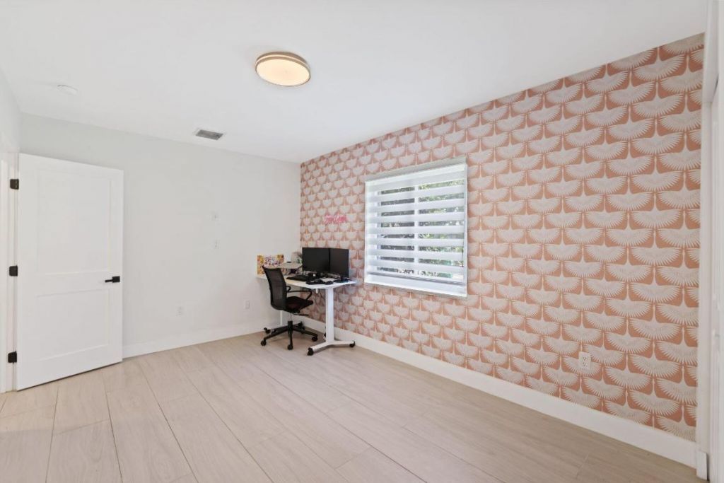 5830 SW 51st Terrace, Miami, FL 33155 Photo