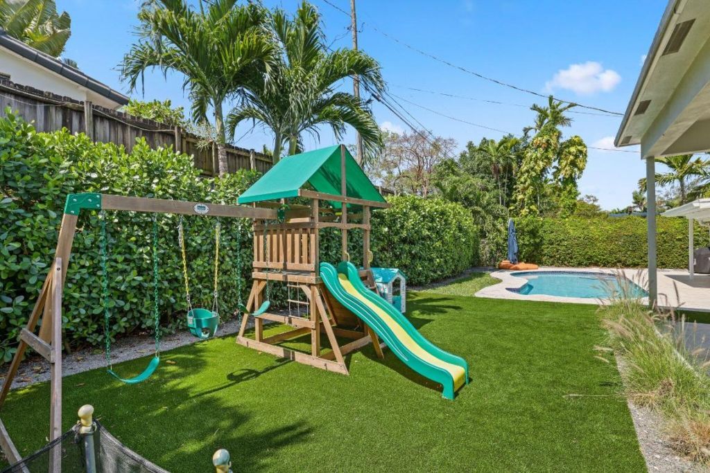 5830 SW 51st Terrace, Miami, FL 33155 Photo