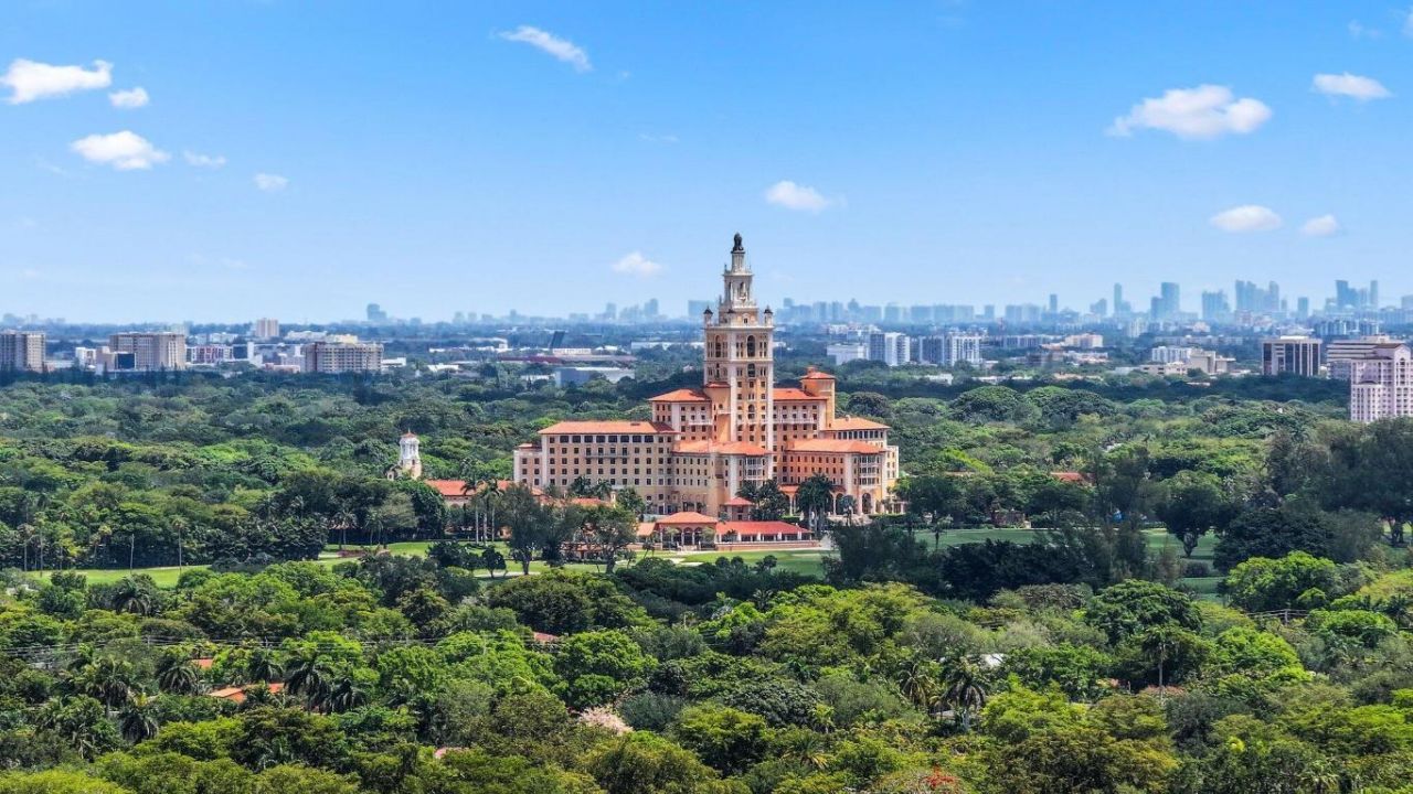 5830 SW 51st Terrace, Miami, FL 33155 Photo