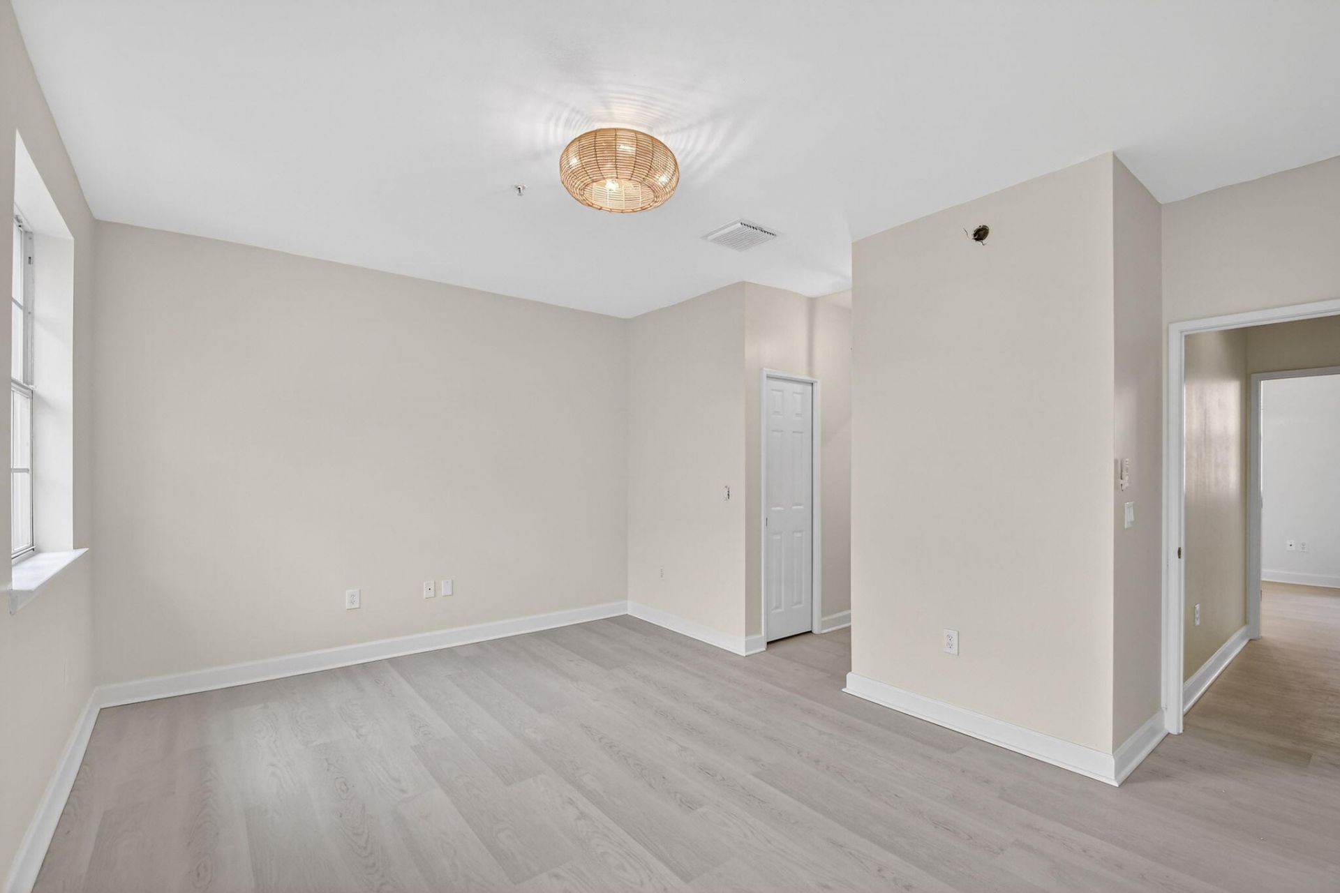 695 Hibiscus Street, West Palm Beach, FL 33401 Photo