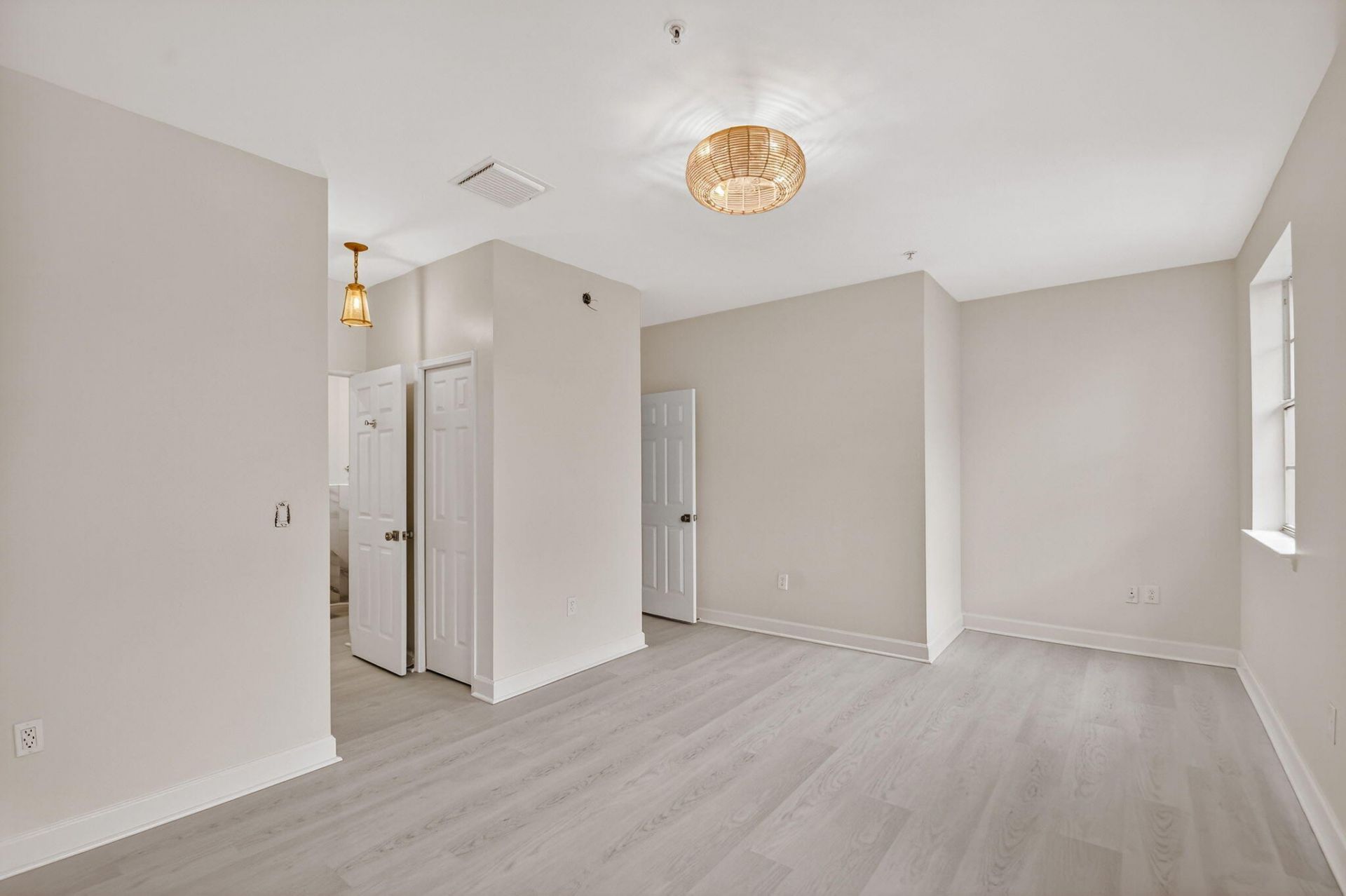 695 Hibiscus Street, West Palm Beach, FL 33401 Photo