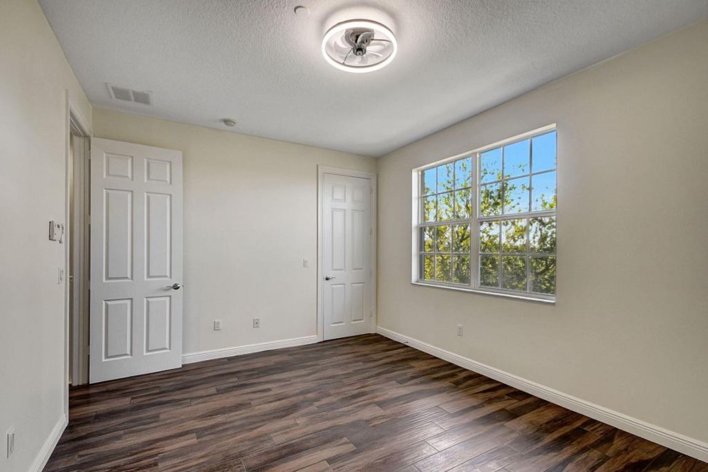 2502 N Dixie Highway, Unit 19, Lake Worth Beach, FL 33460 Photo