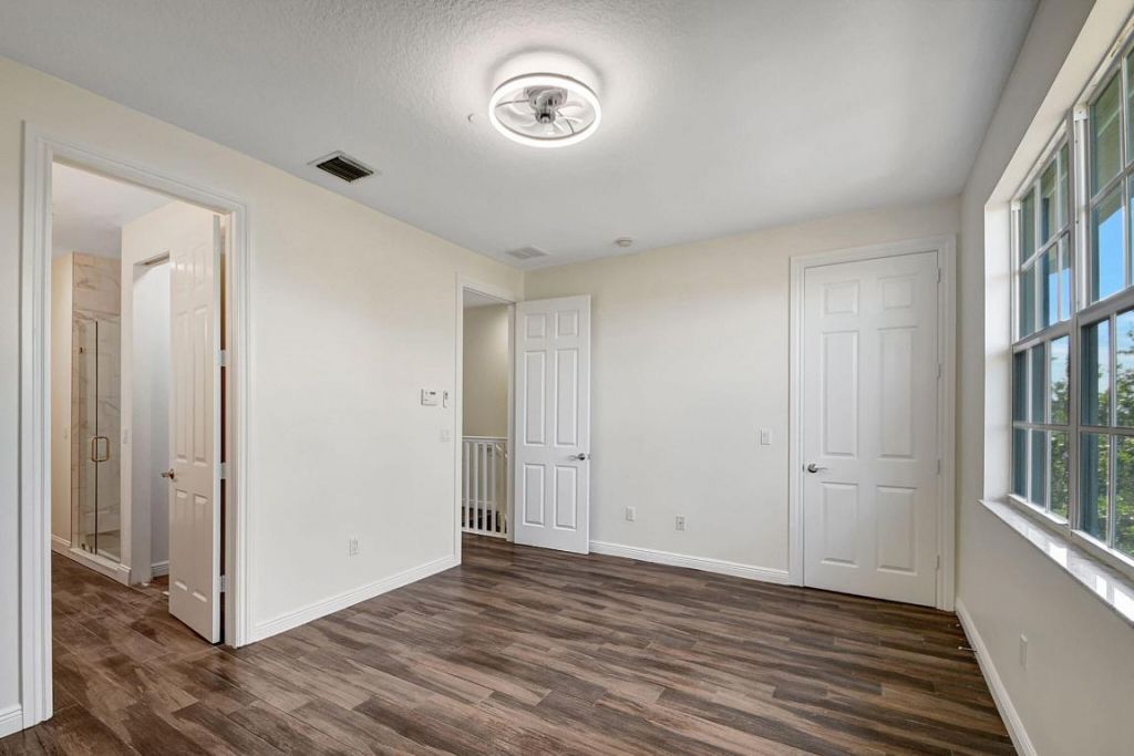 2502 N Dixie Highway, Unit 19, Lake Worth Beach, FL 33460 Photo