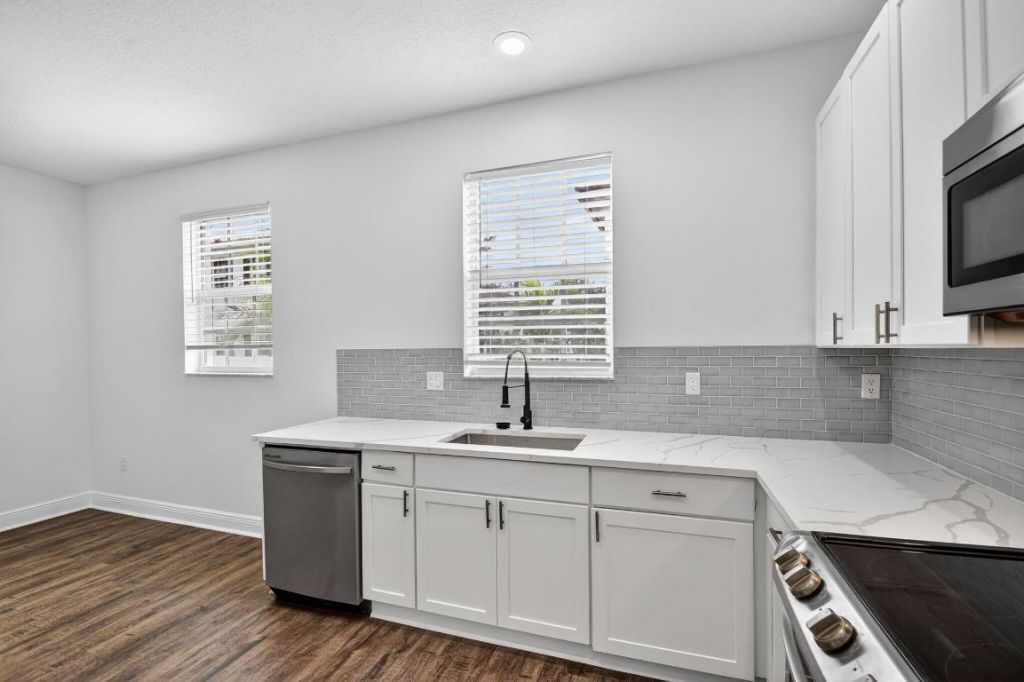 2502 N Dixie Highway, Unit 19, Lake Worth Beach, FL 33460 Photo