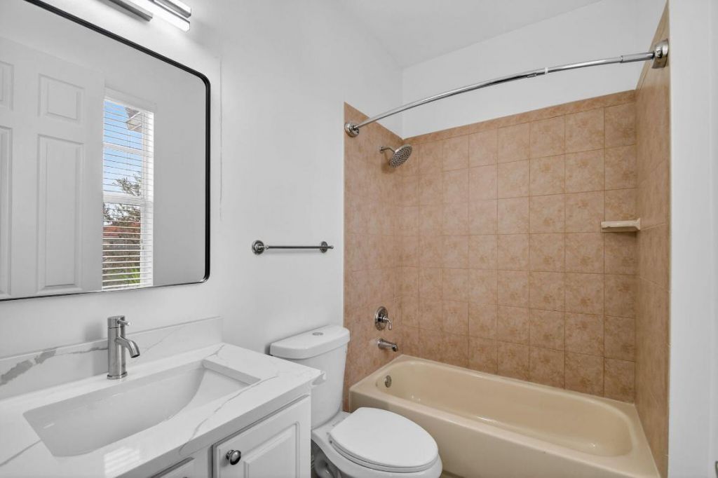 2502 N Dixie Highway, Unit 19, Lake Worth Beach, FL 33460 Photo