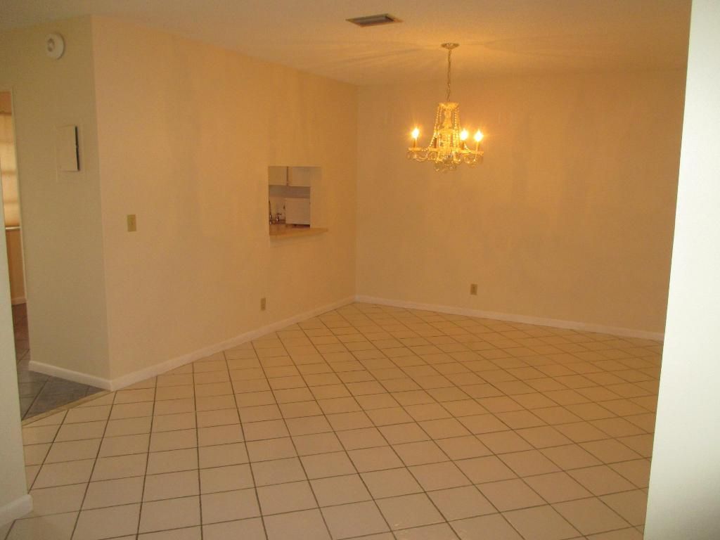206 Lake Meryl Drive, West Palm Beach, FL 33411 Photo
