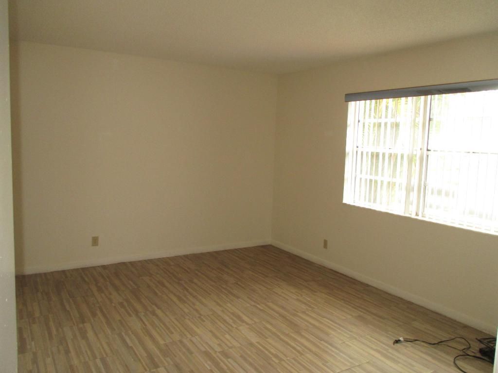 206 Lake Meryl Drive, West Palm Beach, FL 33411 Photo