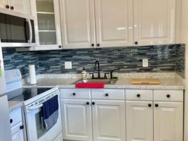 2840 Cynthia Lane, Unit 202, Lake Worth Beach, FL 33461