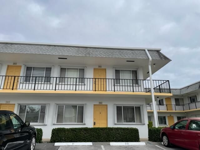 2840 Cynthia Lane, Unit 202, Lake Worth Beach, FL 33461 Photo