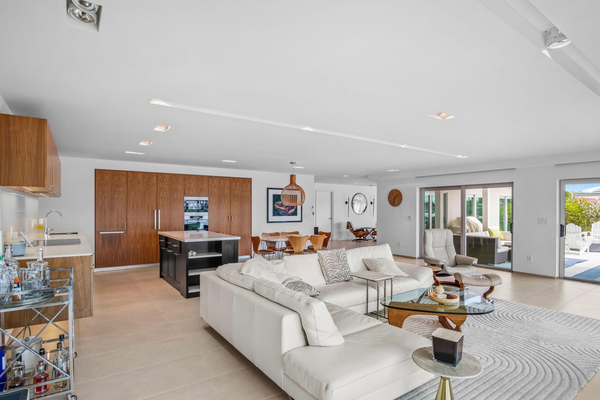 35 Castle Harbor Island, Fort Lauderdale, FL 33308 Photo