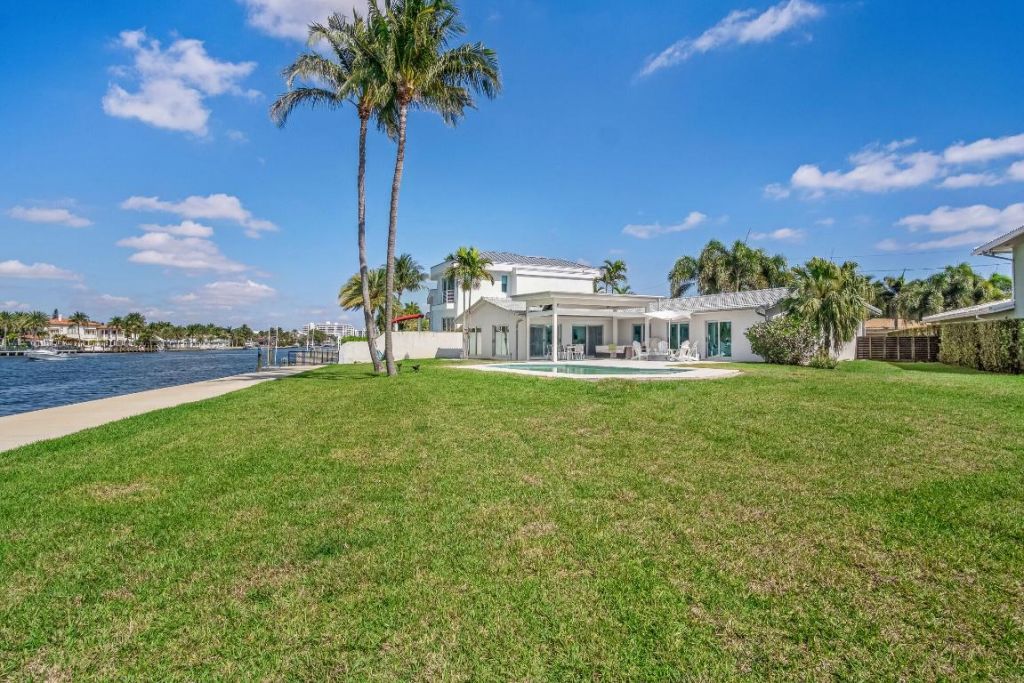 35 Castle Harbor Island, Fort Lauderdale, FL 33308 Photo