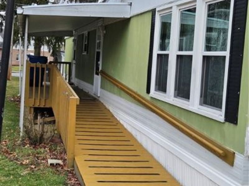 1254 Los Angeles Boulevard NW, North Canton, OH 44720 Photo 3