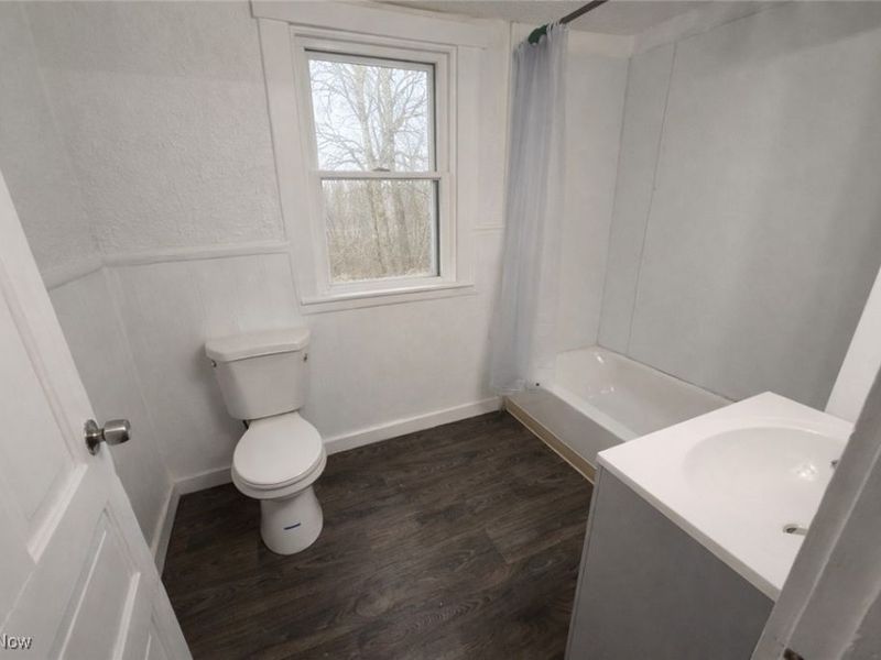 4088 E 72nd Street, Cleveland, OH 44105 Photo 11