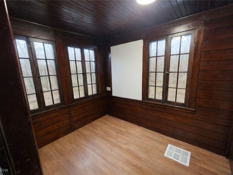 4088 E 72nd Street, Cleveland, OH 44105 Photo 12