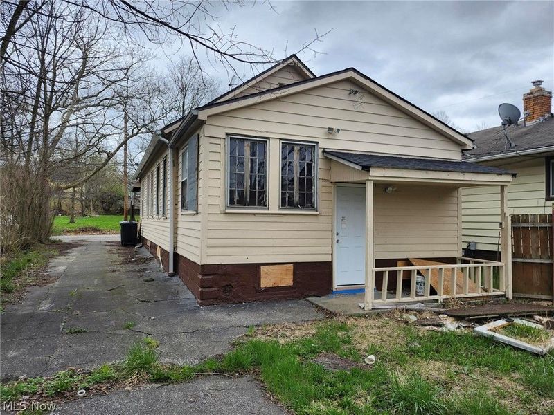4088 E 72nd Street, Cleveland, OH 44105 Photo 3
